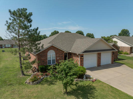 2010 CHRIS LN, MIAMI, OK 74354 - Image 1